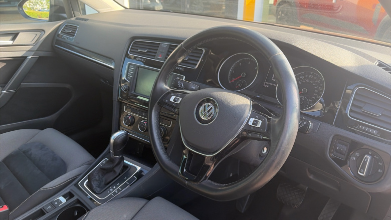 Volkswagen Golf 2.0 TDI GT Edition 5dr DSG Diesel Hatchback